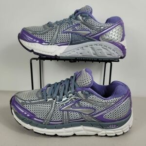 Brooks Addiction DNA Mogo Women’s Size 6B Silver And Purple Running Shoes